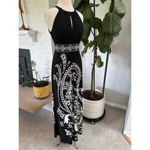 White House Black Market Black & White Paisley Maxi Dress Size S NWT